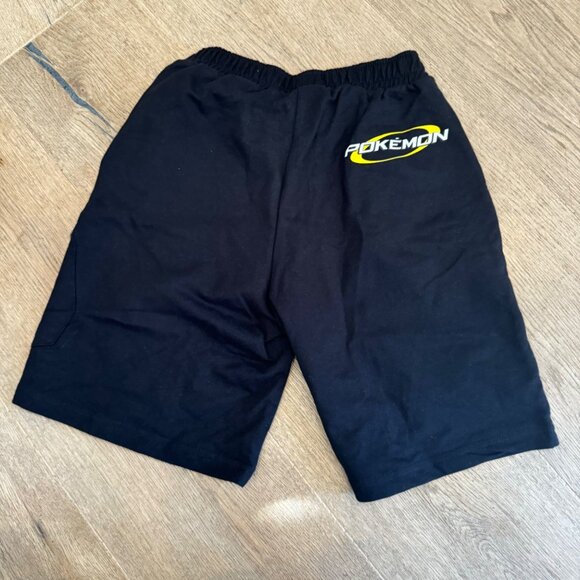 Pokémon Boys Black Shorts With Pikachu Graphic & Text Zara - Picture 6 of 8